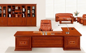 買完實(shí)木大班臺(tái)不后悔，知道原因后恍然大悟。