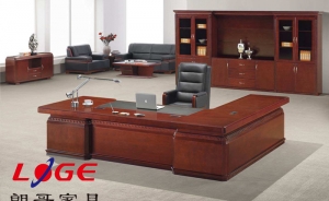 如何避免選購(gòu)到以次充好的實(shí)木辦公家具呢？